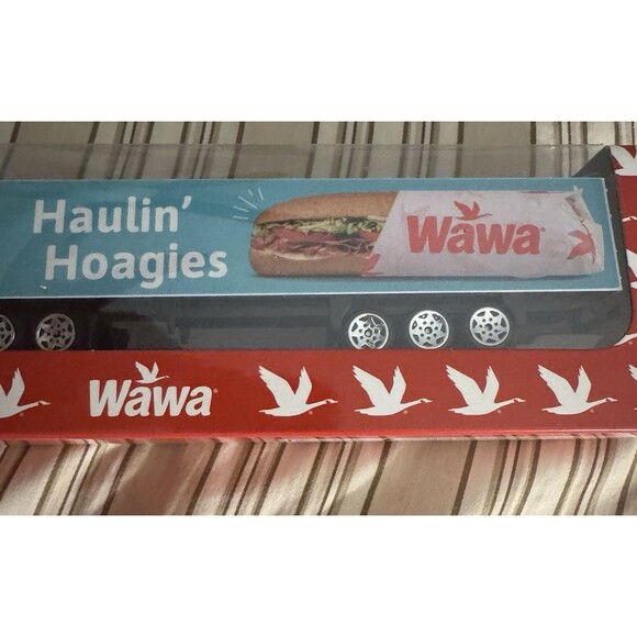 2025 Collectible Wawa Haulin Hoagies Limited Edition - Picture 4 of 4